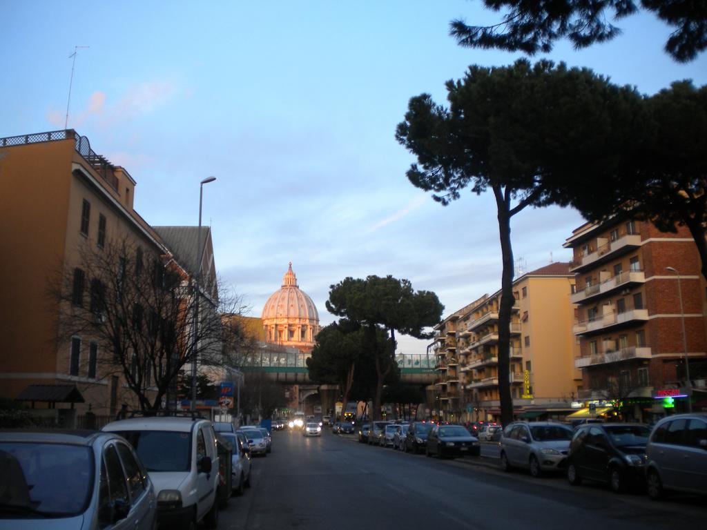 Vacanze A Roma Gregorio VII Acomodação com café da manhã Exterior foto